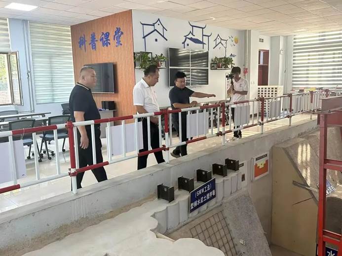 图片 图片